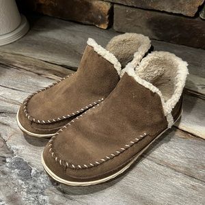 L.L Bean Slippers